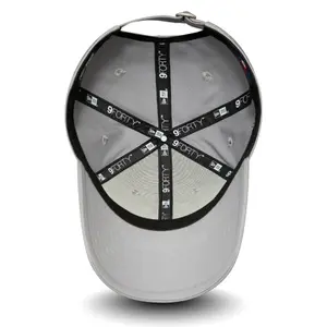 Casquette Femme New Era  Metallic Logo 9forty New York Yankees image-4