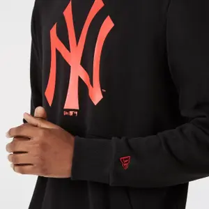 Sudadera con capucha New York Yankees 2021/22 image-4
