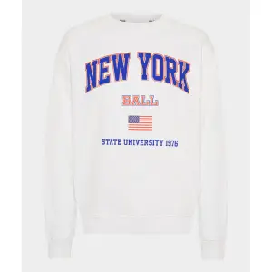 l-smith-brightwhite-sweatshirt-ball-l-taylor-hellweiss