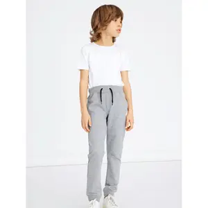 Boys' jogging trousers Name it image-1
