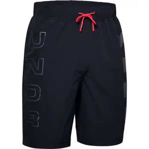 Short Under Armour Moments Wind image-0
