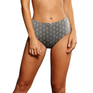 Hoher Slip+ Frau Anita mila image-0
