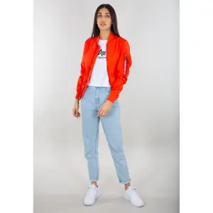 Bomber de mujer Alpha Industries MA-1 TT image-0