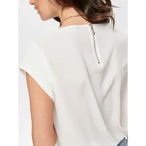 Women's T-shirt Only manches courtes Vic solid image-5