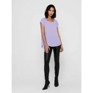 Camiseta de mujer Only manches courtes Vic solid image-1