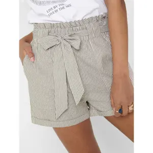 Damen-Shorts Only Milla stripe image-5