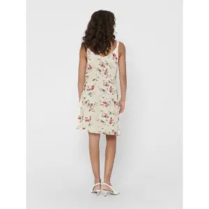 Women's dress Only Karmen image-5
