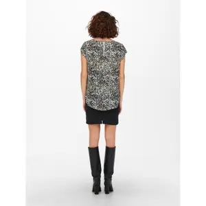 Women's short sleeve T-shirt Only onlvic image-6