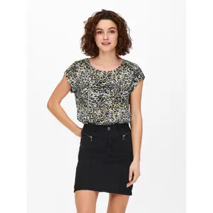 Women's short sleeve T-shirt Only onlvic image-2