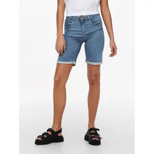 Women's shorts Only onlrain life image-1