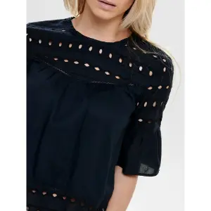 Frauen Top Only Irina anglaise image-5