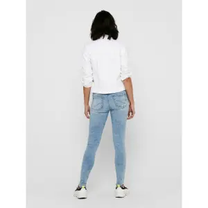 Chaqueta de cuero para mujer Only Tia image-4