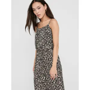 Women's dress Only Winner image-5
