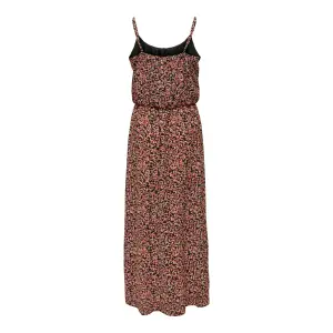 Frauenkleid Only Winner image-1
