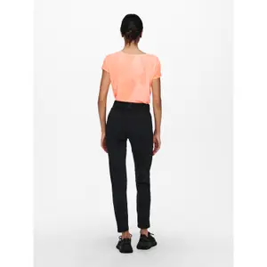 Slim-Fit-Hose Frau Only play onpperformance athl bay image-5