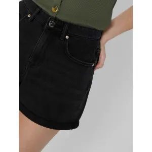 Women's shorts Only Phine life image-3