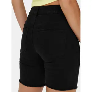 Shorts för kvinnor Only onlsun anne 15690 image-6
