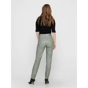 Women's trousers Only Emily imitation cuir image-4