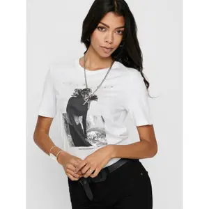 T-shirt för kvinnor Only onlsally life boxy photo image-4
