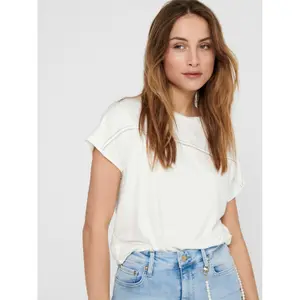 T-shirt för kvinnor Only onlsally embellisment image-3