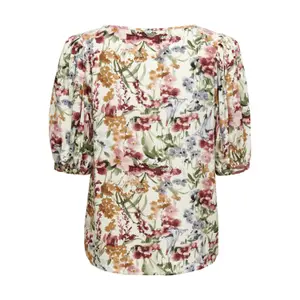 T-shirt för kvinnor Only onlkarma life 2/4 aop wovens image-4