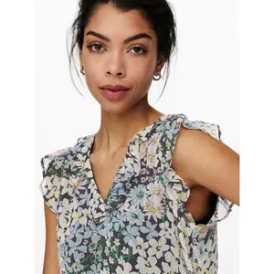 T-shirt för kvinnor Only onlpine capsleeve wovens image-6