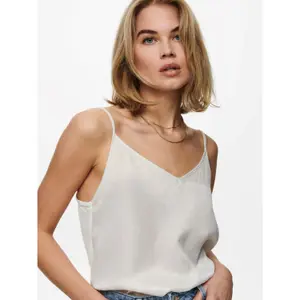 Women's sleeveless T-shirt Only onlmadi glitters image-3