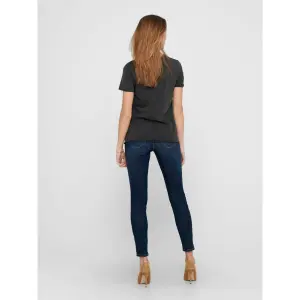 Frauen-T-Shirt Only manches courtes Lucy life favourite boxs image-5