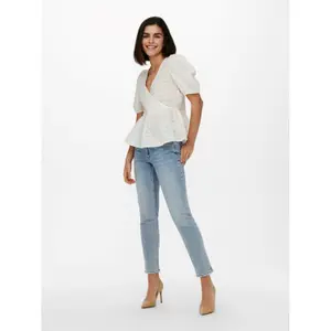 T-shirt för kvinnor Only onlcarla life wrap wovens image-2
