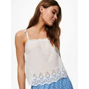 Women's sleeveless T-shirt Only onlcarlotta image-3