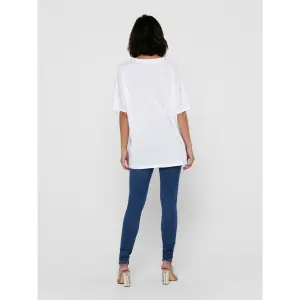 Women's T-shirt Only Aya life manches courtes oversized image-5