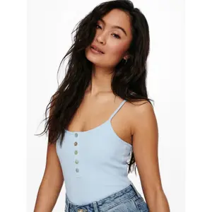 Women's sleeveless T-shirt Only onlnessa life hort buttons image-2