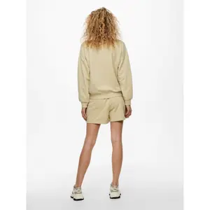 Sweatshirt med rund halsringning för kvinnor Only onlkappi image-5