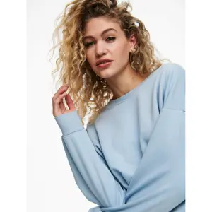 Sweatshirt med rund halsringning för kvinnor Only onlkappi image-6
