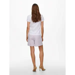 T-shirt för kvinnor Only onlsmiley life reg image-5