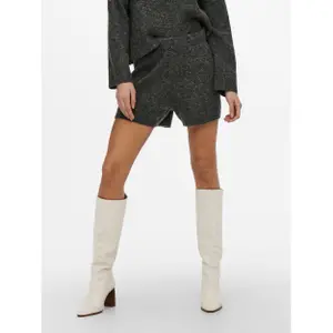 Women's shorts Only onlveneda image-4