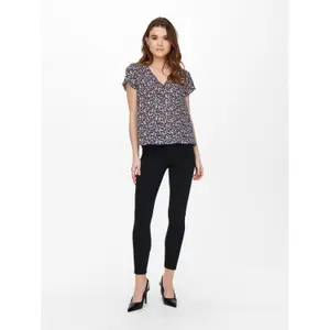 T-Shirt mit V-Ausschnitt und kurzen Ärmeln, Damen Only onlsonja life image-1