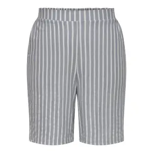 Women's shorts Only onlsharon image-0