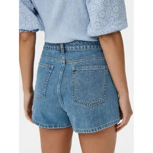Women's shorts Only onladison tone image-6