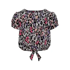 Top with girl's bow Only konselma image-0