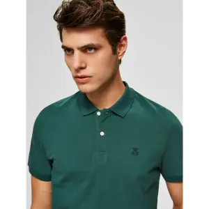 Kurzarm-Poloshirt Selected Aro embroidery image-4