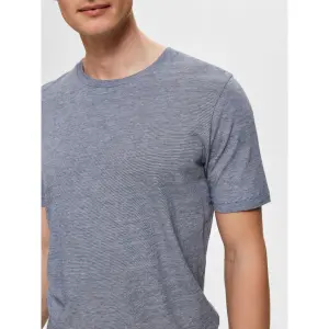T-shirt Selected manches courtes Col rond Theperfect image-4