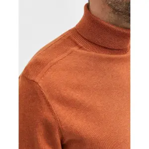 Pull Selected Slhberg image-5