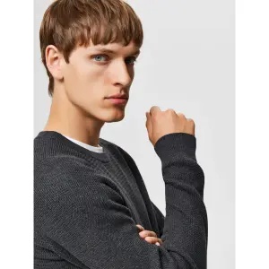 Sweater Selected cornelius structure col rond image-5