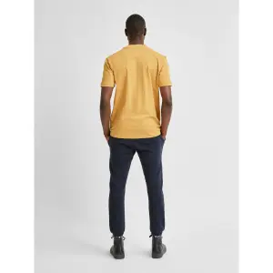 T-shirt Selected manches courtes Col rond Relaxcolman 200 image-3