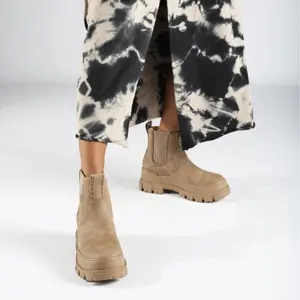 Botas de mulher Buffalo Aspha Chelsea Warm - Vegan Nubuck/Fur image-5