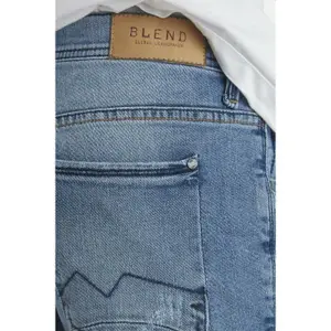 Jet cut destroy jeans w.blend image-3