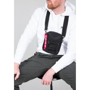 product/1/9/196924-03-alpha-industries-crew-carry-bag-bags-001.jpg