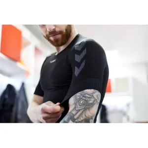 Jersey Hummel First Seamless image-2