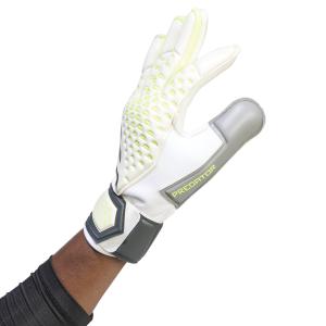 Goalkeeper gloves adidas Predator image-3